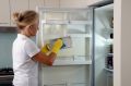 Эффективная очистка и устранение запахов в холодильнике