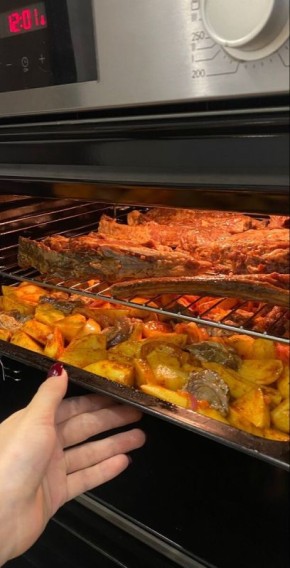 Мясо в духовке: Ваш идеальный помощник на кухне