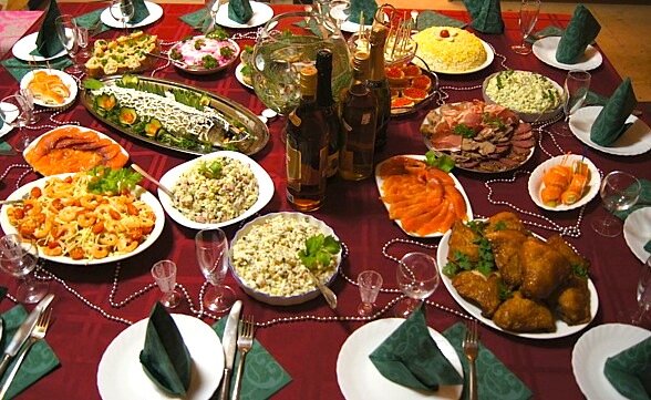 Вдохновение для новогоднего стола: кулинарные шедевры на ваш праздник