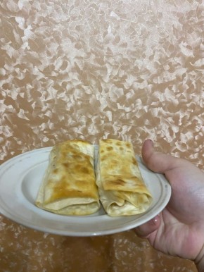 Румяные рулетики из лаваша: идеальный перекус с курицей