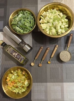 Нежный гарнир: тушеные овощи с киноа для легкого ужина