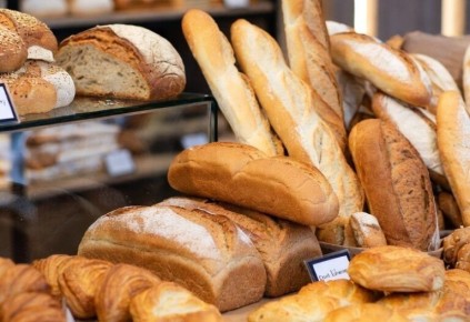 В Оренбуржье изъяты сотни килограммов небезопасного хлеба и сладостей