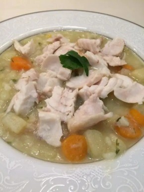 Уха из лосося: легкий и вкусный способ питания