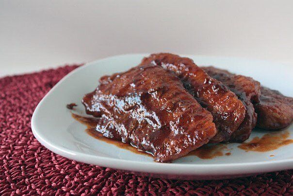 Нежные говяжьи отбивные в пивном соусе: просто и вкусно