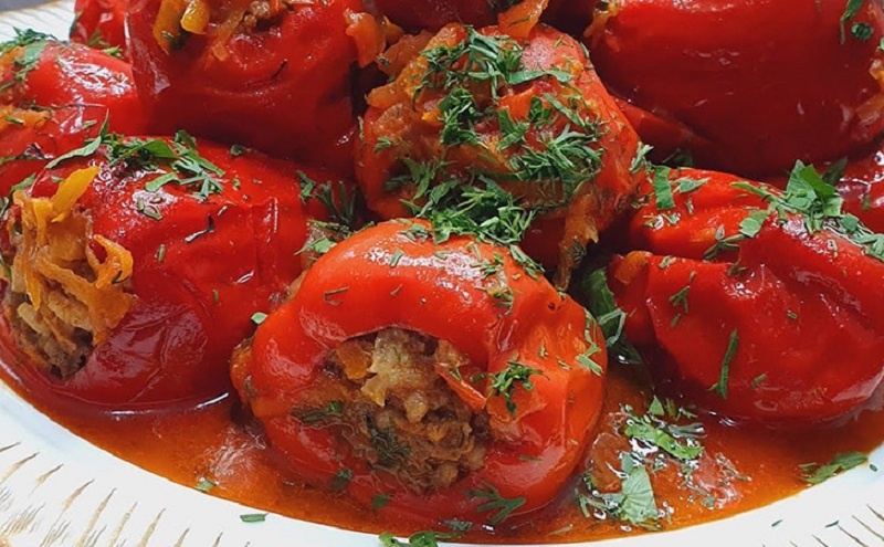 Фаршированные перцы по-еревански: секреты идеального блюда