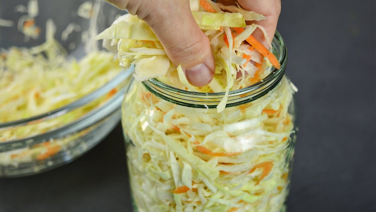 Лучшие рецепты квашеной капусты, которые должна знать каждая хозяйка