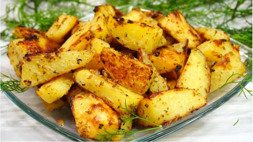 Золотистый картофель в духовке с горчичным соусом: простой и вкусный рецепт