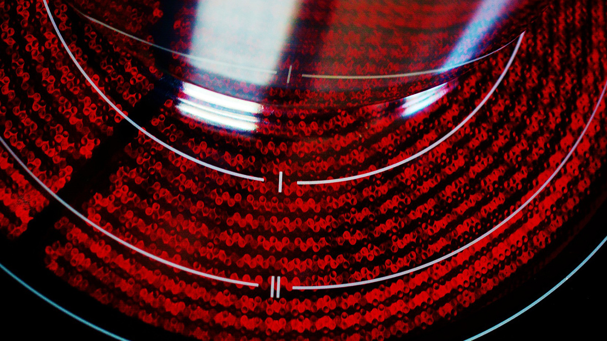 Как выбрать идеальную посуду для стеклокерамической плиты