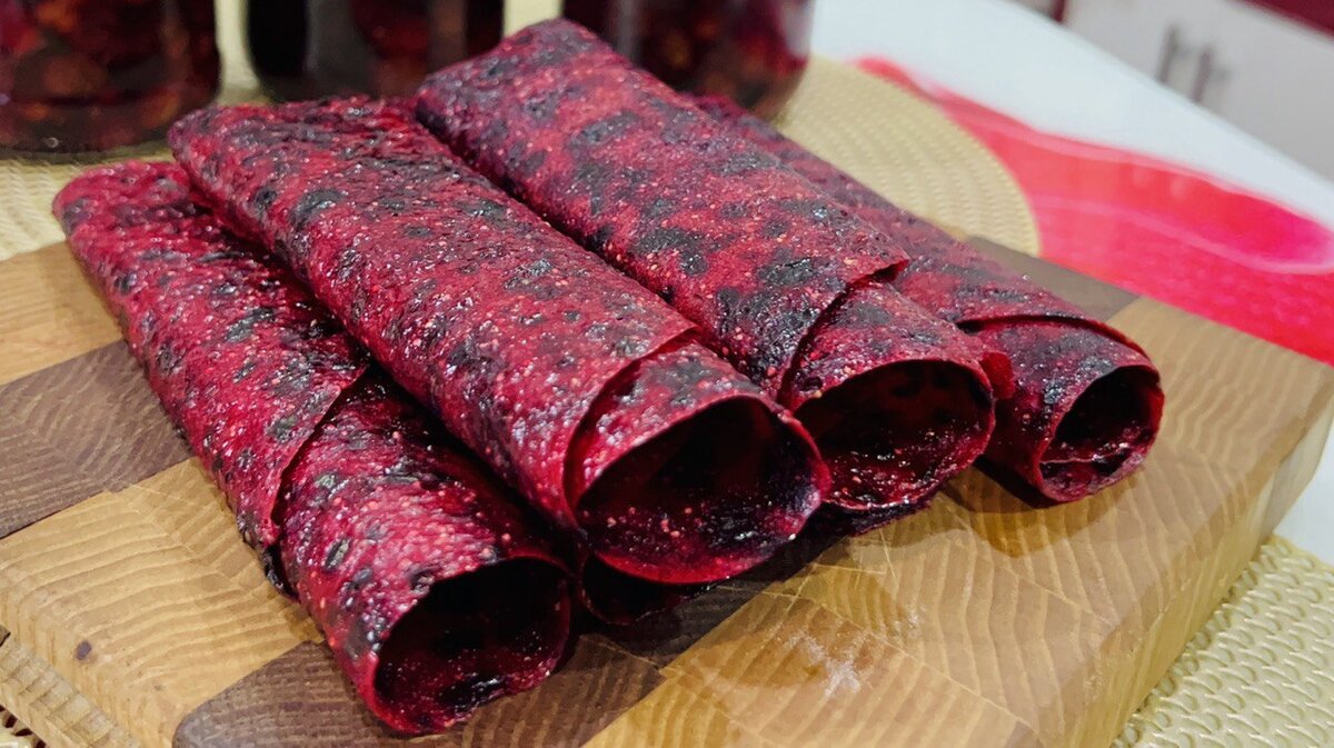 Нежная пастила из клубники и смородины: легкий рецепт для сладкоежек