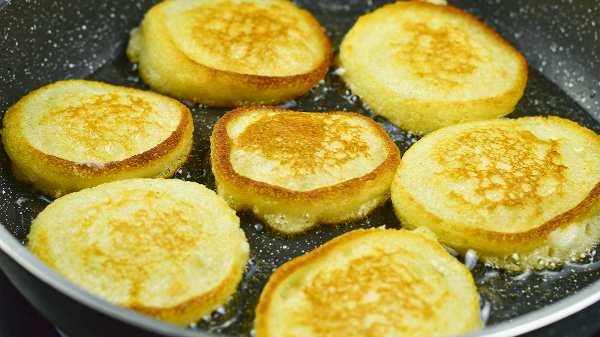 Пышные оладьи за 10 минут: вкусно и без муки