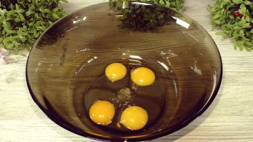 Ароматный яблочный пирог за 10 минут: идеальный десерт для уютного чаепития