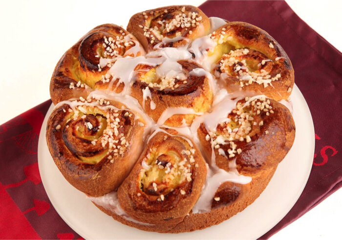 Необычные способы провести время дома: испеките булочки Chinois с заварным кремом