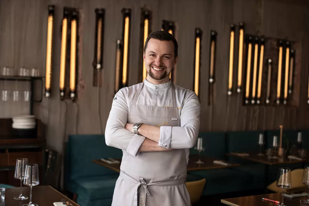 Новый взгляд на стейки: секреты шеф-повара ресторана 800°С