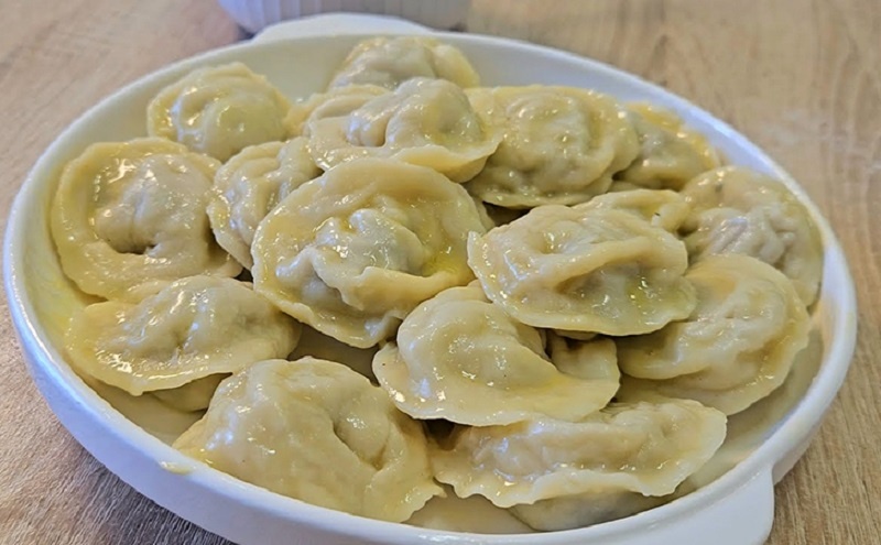 Как приготовить идеальные домашние пельмени: секреты мяса и теста без кипятка
